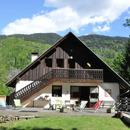 La Grange Aux Loups