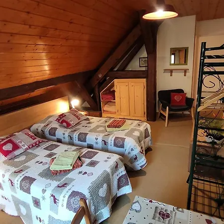 La Grange Aux Loups Bed & Breakfast 3*