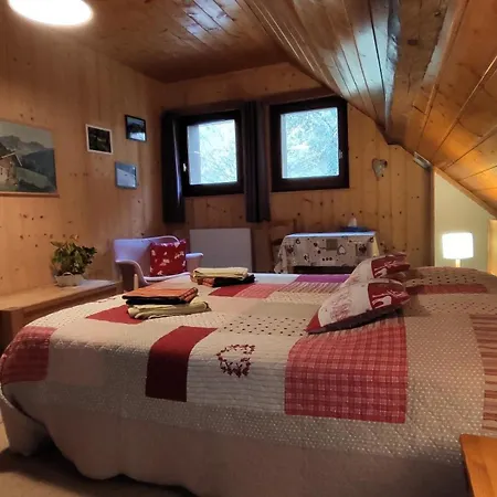 Bed & Breakfast La Grange Aux Loups Queige