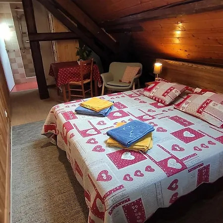 Bed & Breakfast La Grange Aux Loups Queige